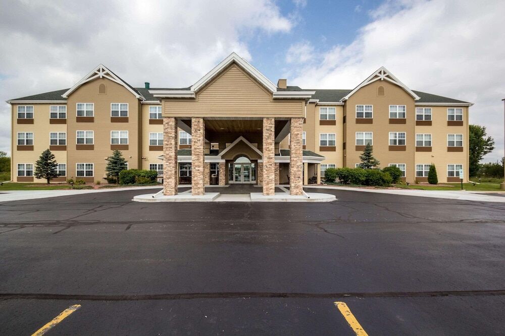Picture of Country Inn & Suites by Radisson, Fond du Lac, WI