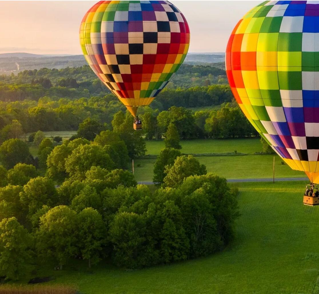 Picture of Above the Clouds Hot Air Balloon Rides