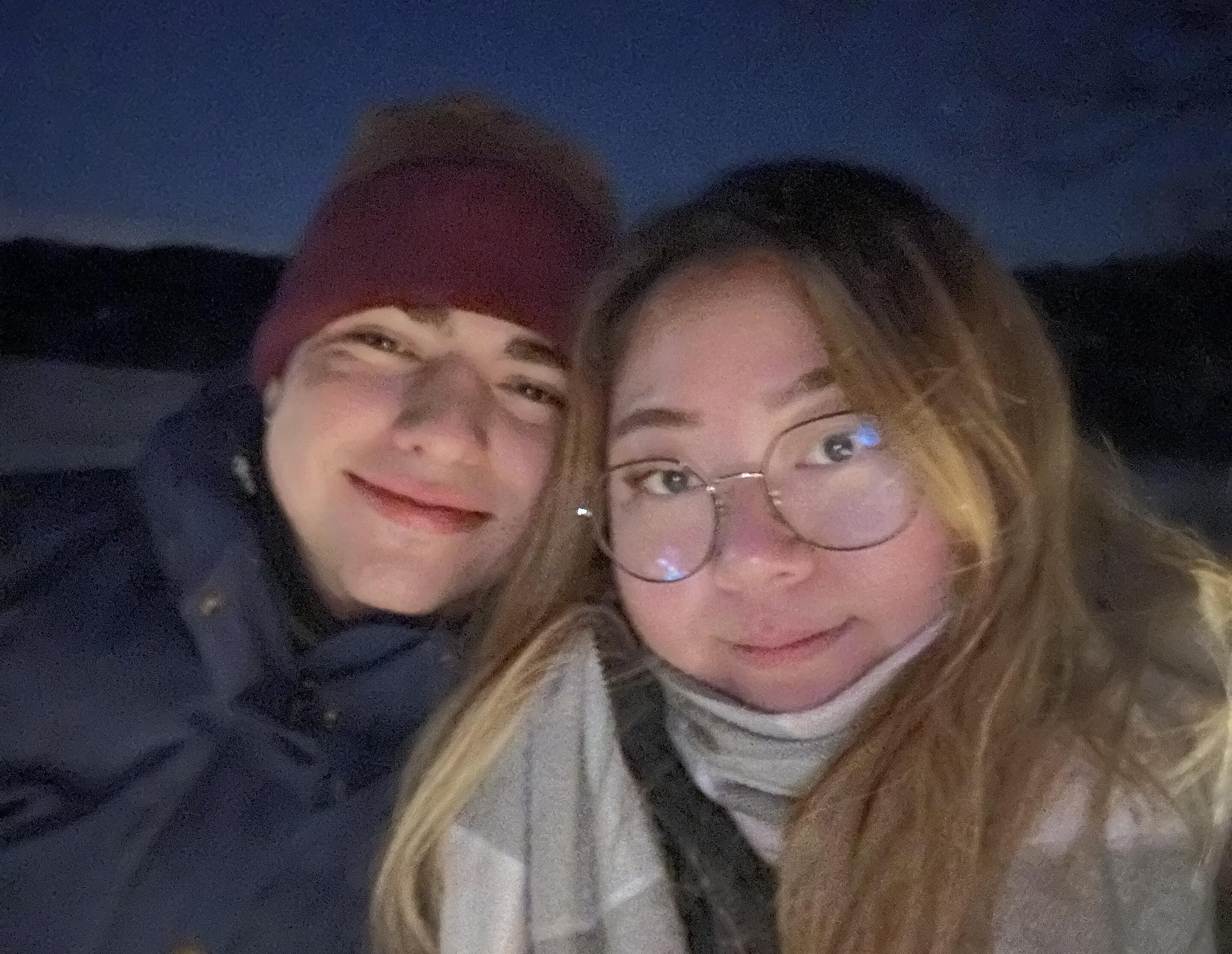 서로가 하나가 된 날.
Our first day as a couple!