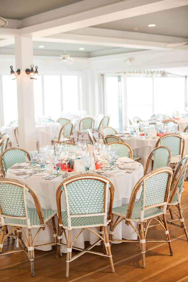 "All decor was minimal," says Kendall. "Given the beauty of the location, not much in the way of decorations was required."