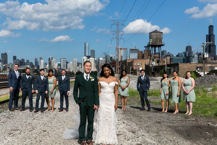 The Chicago, Illinois, skyline made an impressive background for wedding party shots.
