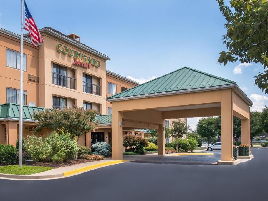 Picture of Courtyard Frederick