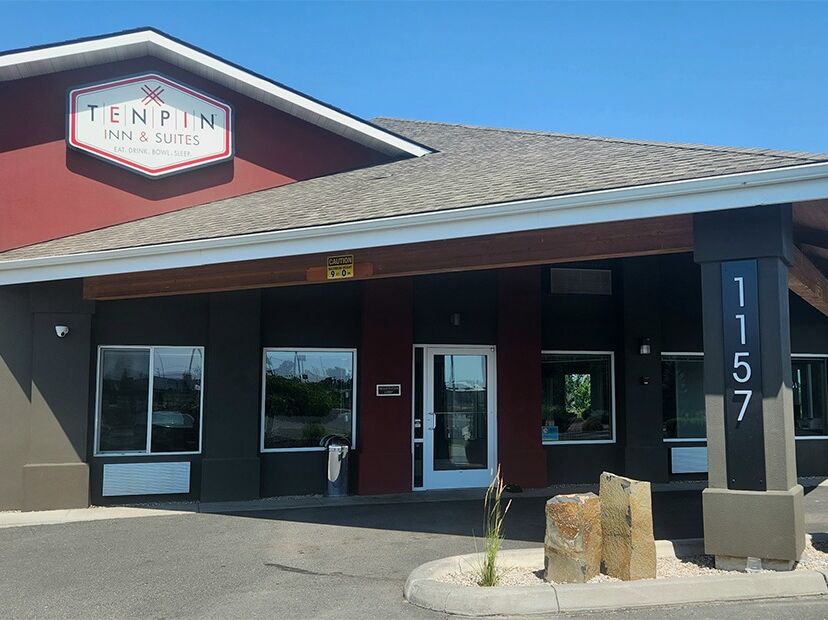 Picture of Ten Pin Inn & Suites