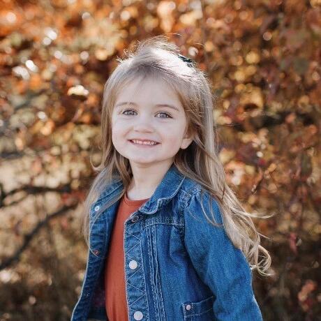 Hollynn Anzalone 
