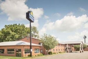 Picture of Days Inn & Suites by Wyndham Waterloo