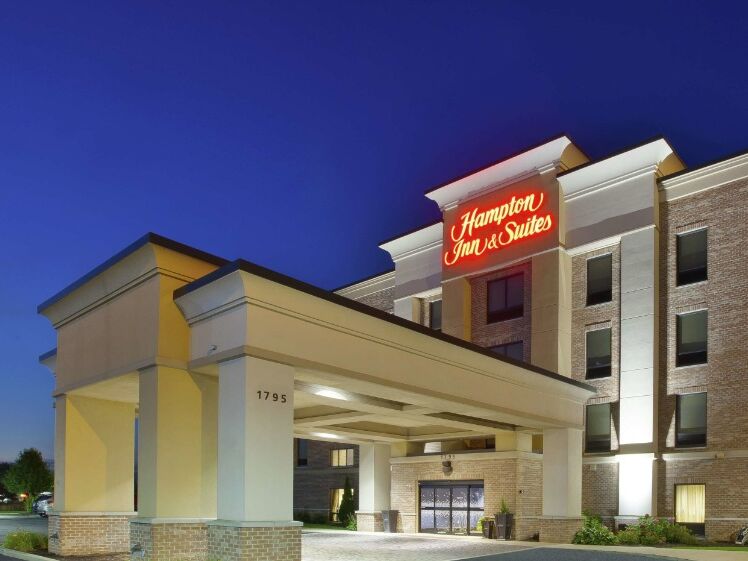 Picture of Hampton Inn & Suites Elyria