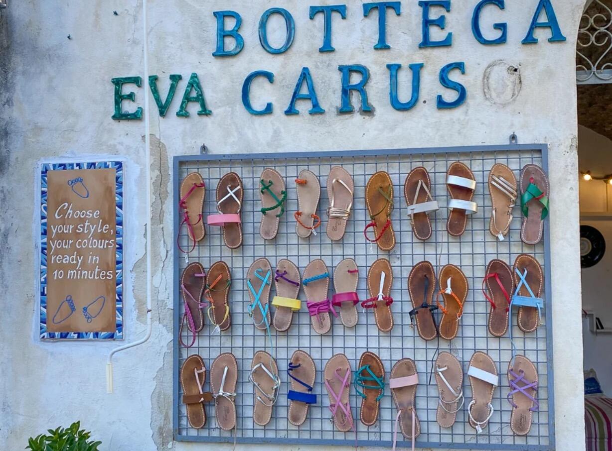 Picture of La Bottega Eva Caruso