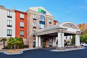 Picture of Holiday Inn Express & Suites Rome East an IHG Hotel