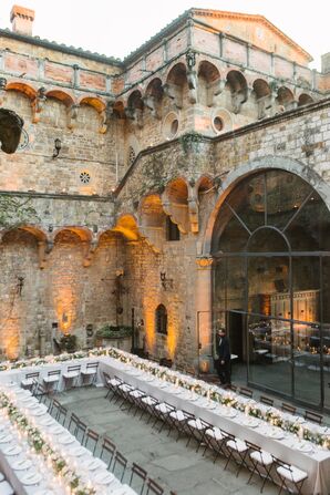 Castello di Vincigliata Courtyard Reception