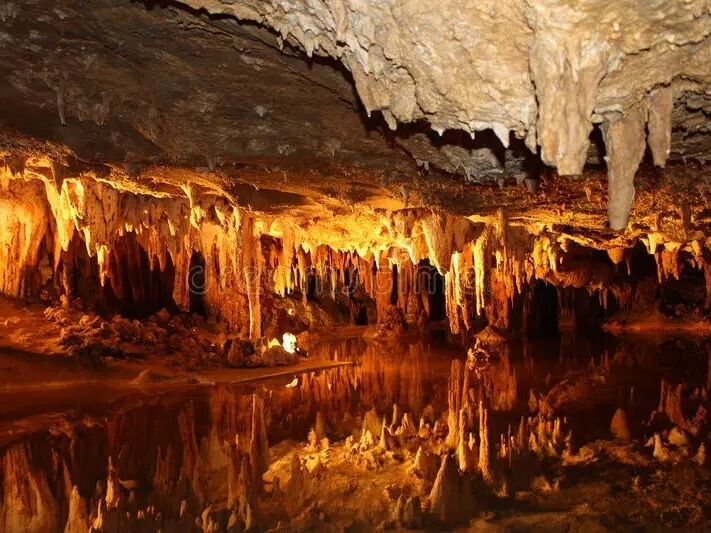 Picture of Grand Caverns