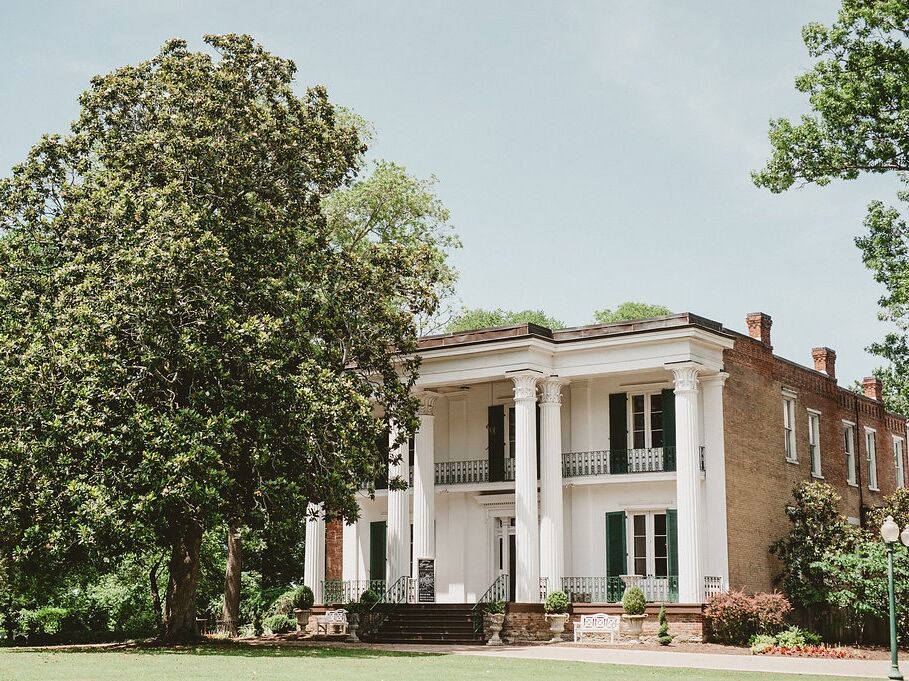 Picture of Riverwood Mansion