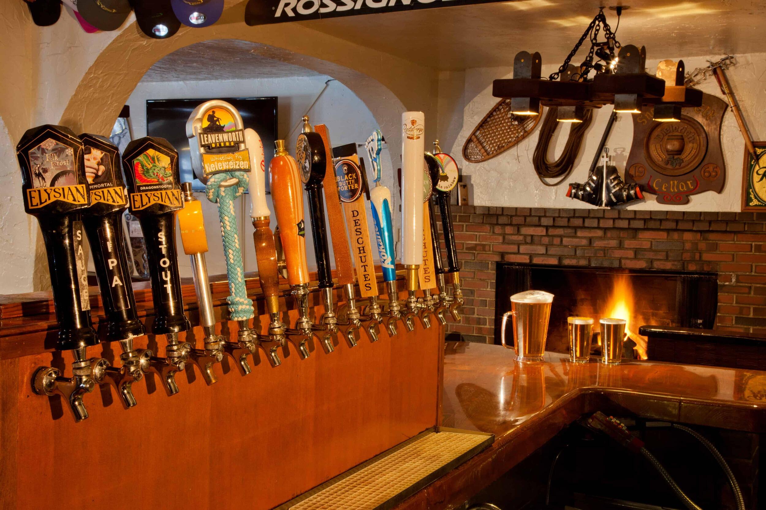 Picture of Snorting Elk Cellar Bar & Deli