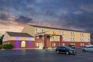 Picture of Super 8 by Wyndham Ottawa