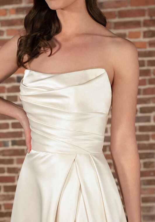 Essense of Australia D3794 A-Line Wedding Dress - 3