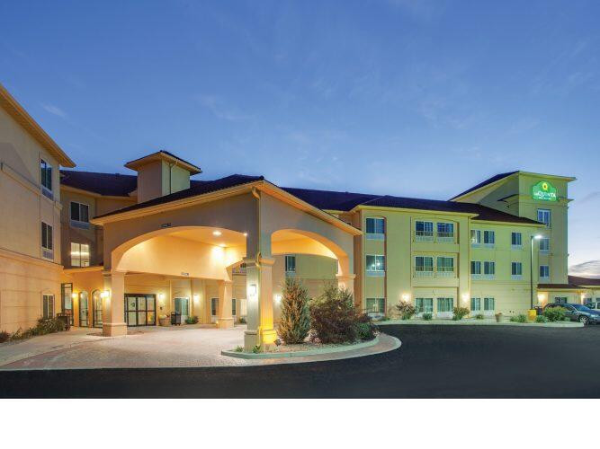 Picture of La Quinta Inn & Suites Verona