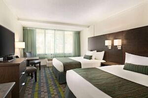 Picture of Days Inn by Wyndham Victoria Airport Sidney