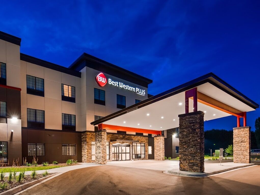 Picture of Best Western Plus New Richmond Inn & Suites