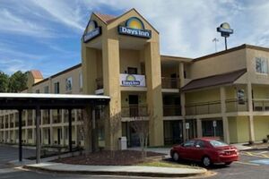 Picture of Days Inn by Wyndham Atlanta / Southlake / Morrow