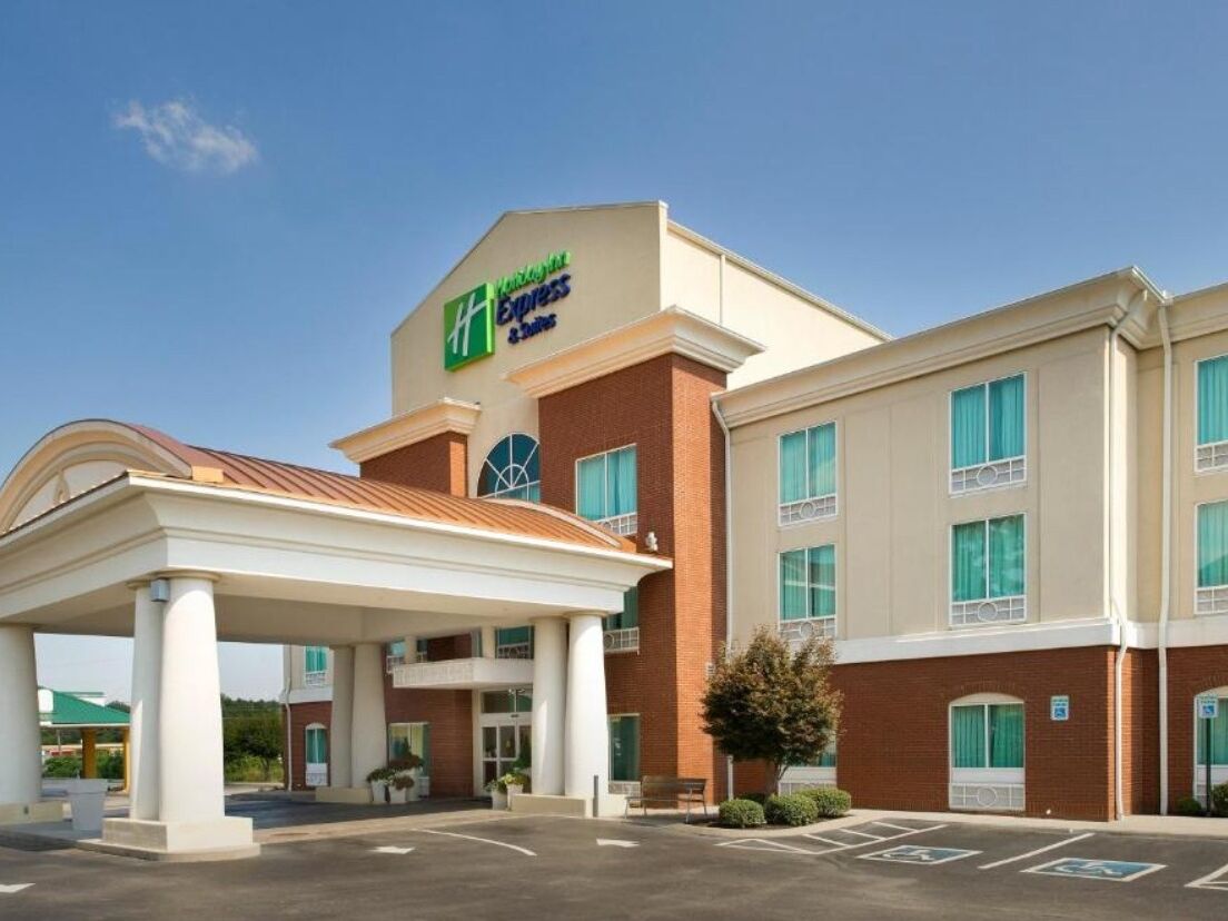 Picture of Holiday Inn Express & Suites Lenoir City (Knoxville Area), an IHG Hotel