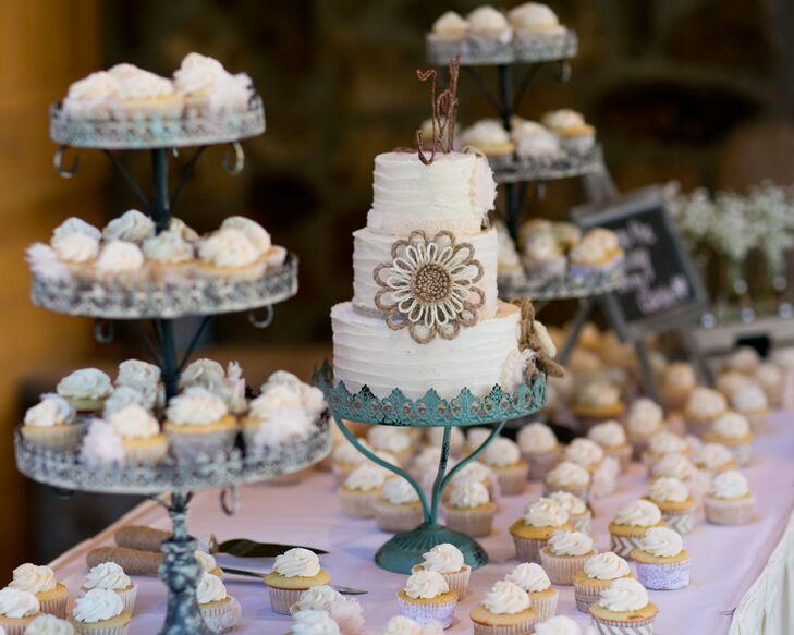 Aside from a traditional three-tier wedding cake, the newlyweds also treated guests to a dessert spread filled with cupcakes.