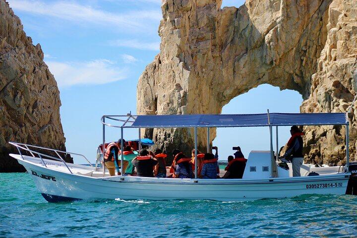 Picture of Shared ride to the arch of Cabo San Lucas