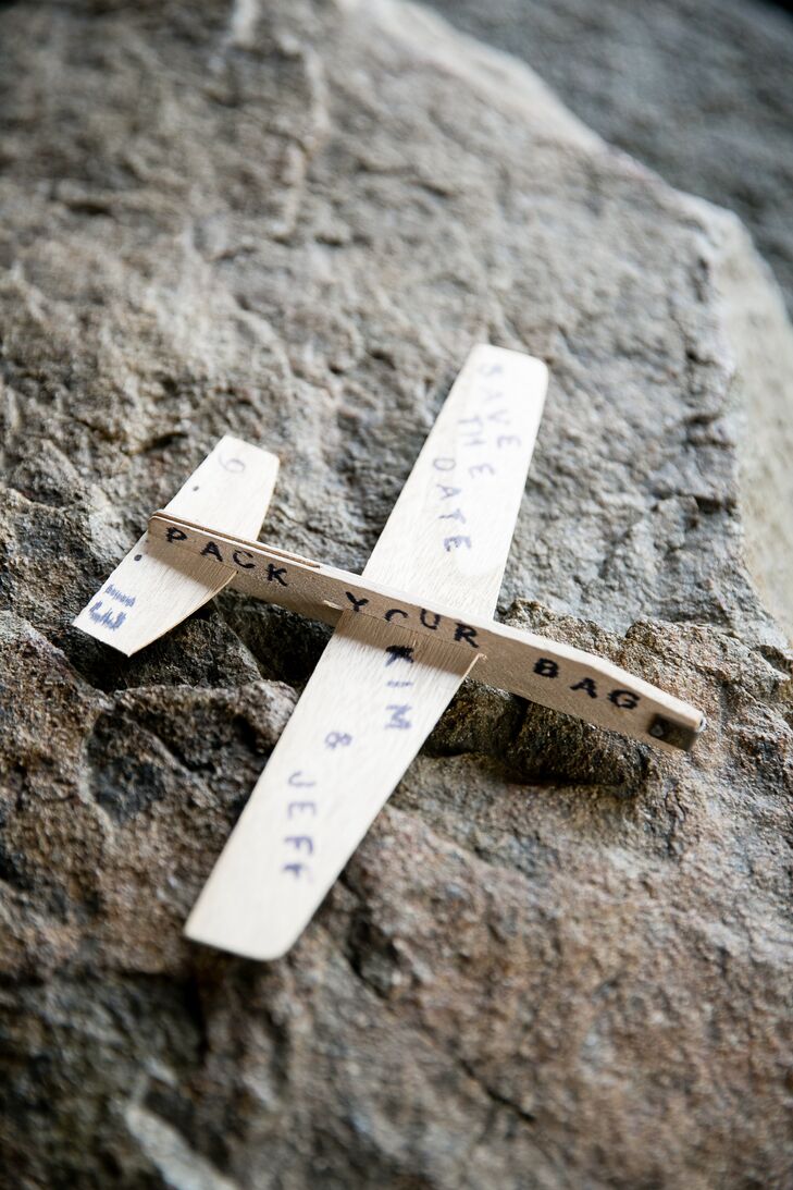 Since the groom is in the U.S. Air Force, the couple decided to use small airplanes as their save-the-dates.