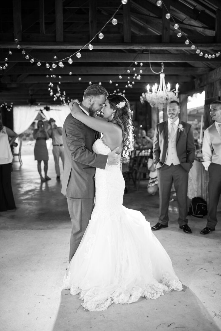 Bride and Groom First Dance