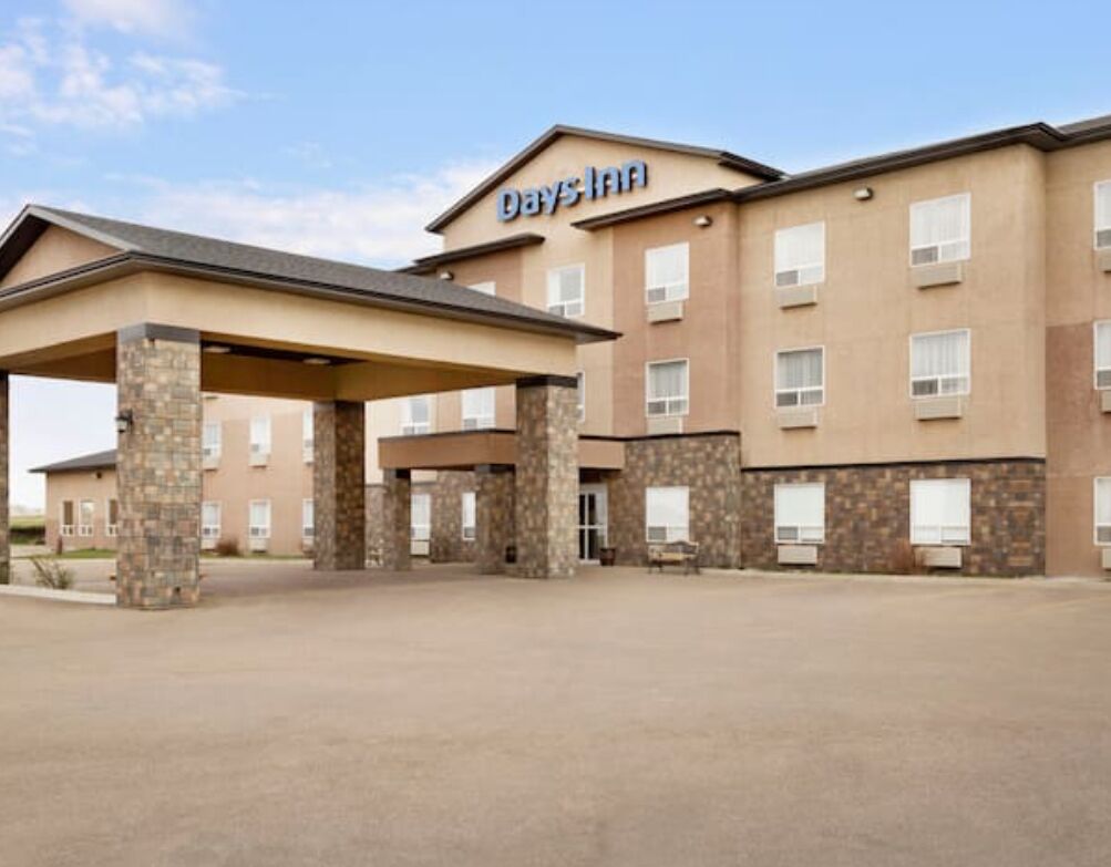 Picture of Days Inn by Wyndham Innisfail