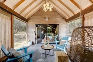 Picture of Lucky Arrow Retreat Dripping Springs