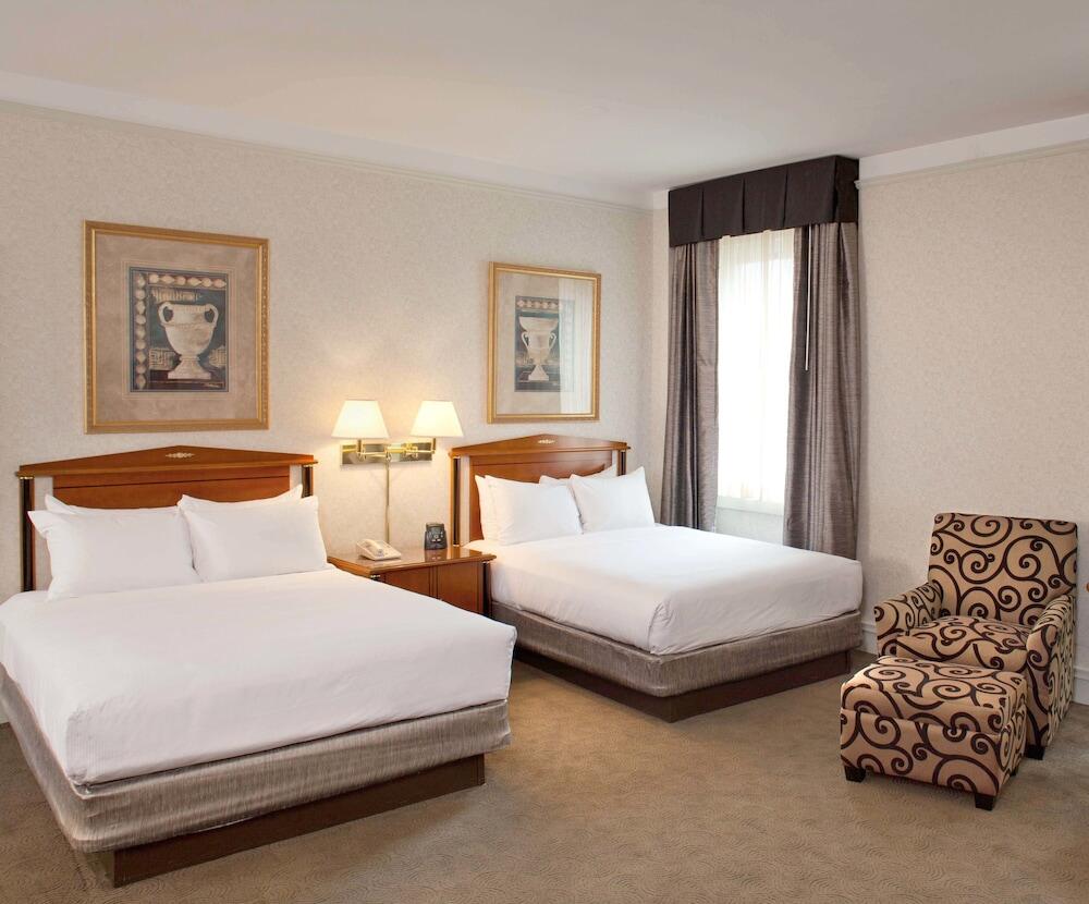 Picture of Hilton Cincinnati Netherland Plaza