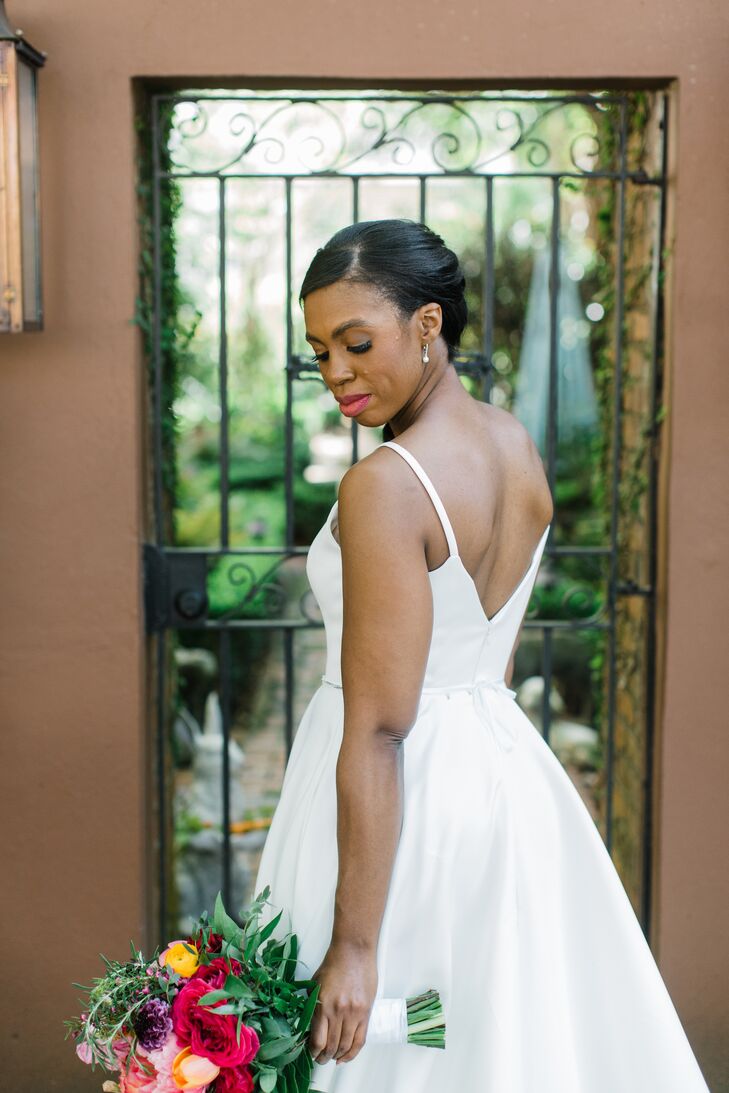 Bridal Portraits at the Kimpton Brice Hotel in Savannah, Georgia
