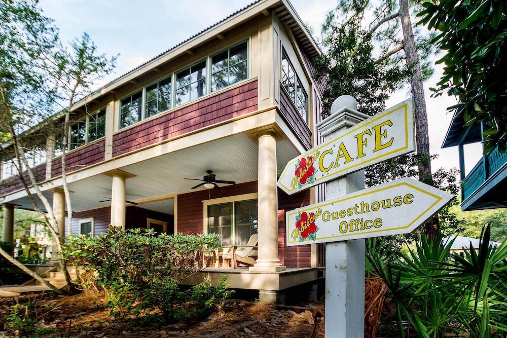 Picture of Hibiscus Coffee & Guesthouse