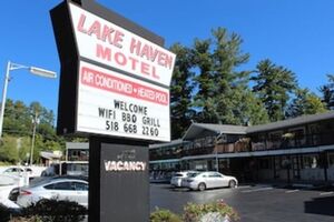 Picture of Lake Haven Motel
