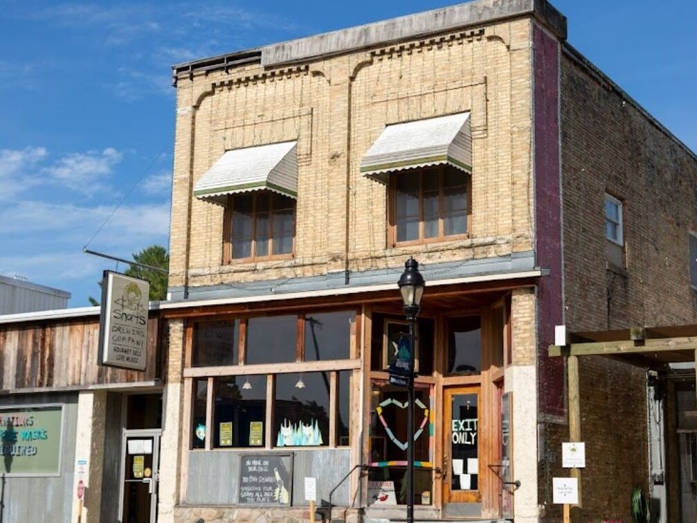 Picture of Short's Brewing Company Bellaire Pub
