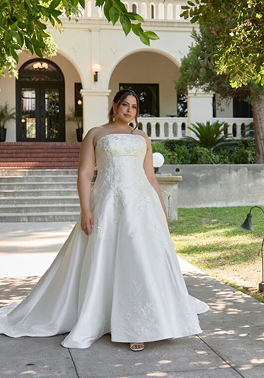 Essense of Australia D4479+ A-Line Wedding Dress - 3