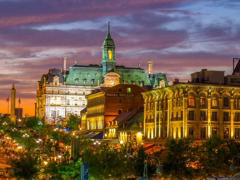 A stunning nighttime view from Parc du bassin Bonsecours.