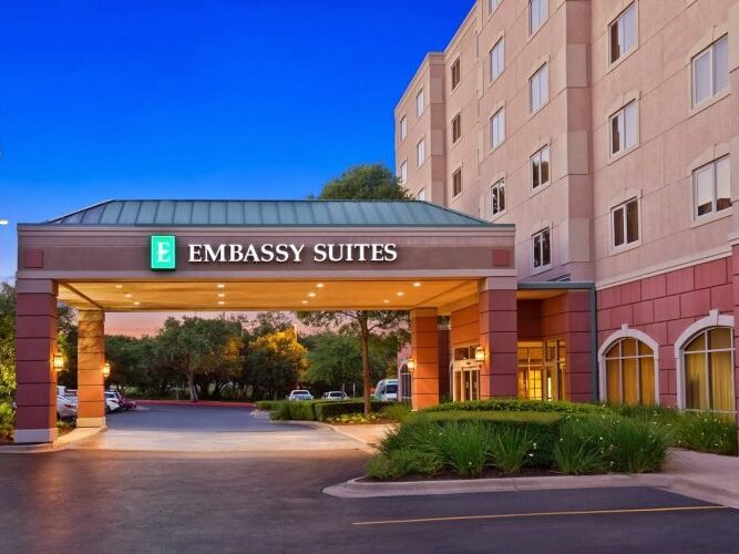 Picture of Embassy Suites by Hilton Austin Arboretum