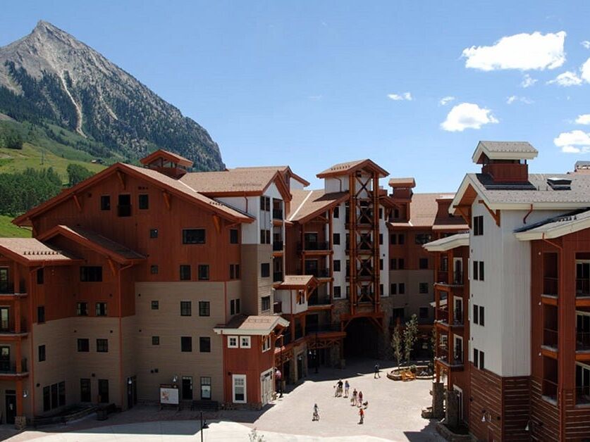 Picture of Lodge at Mountaineer Square