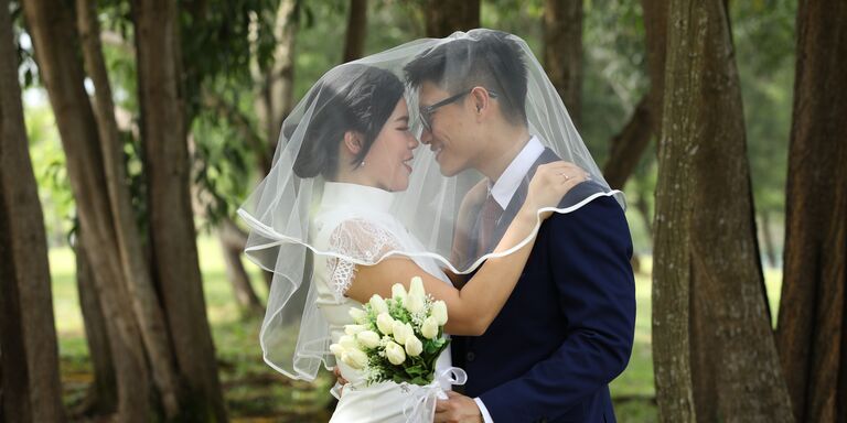 Alice & Jii Hou Home Page Banner