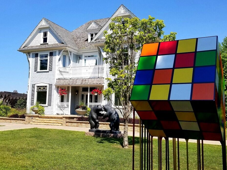Picture of Gallery in the Park