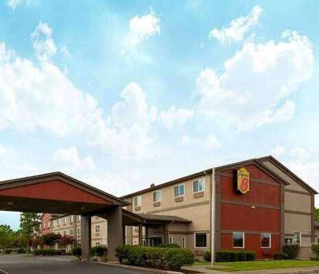 Picture of Super 8 By Wyndham Woodburn