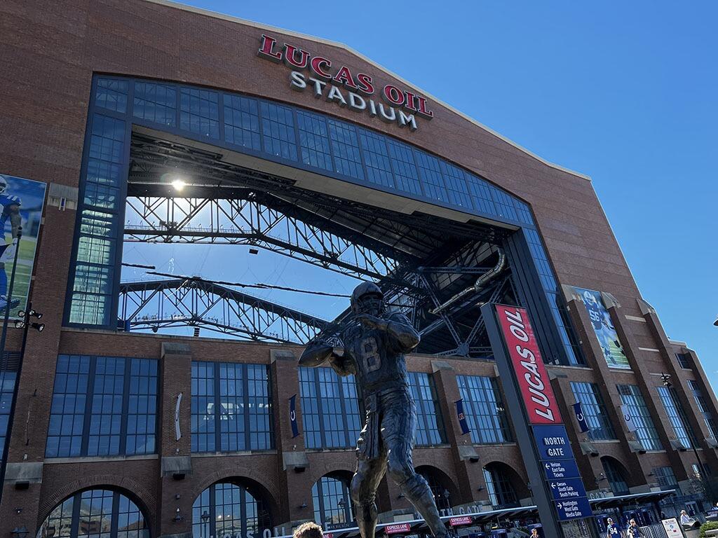 Picture of Lucas Oil Stadium