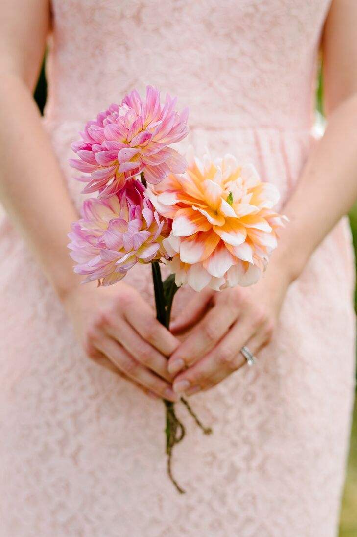 Fresh-Picked Pink Dahlia Bouquet