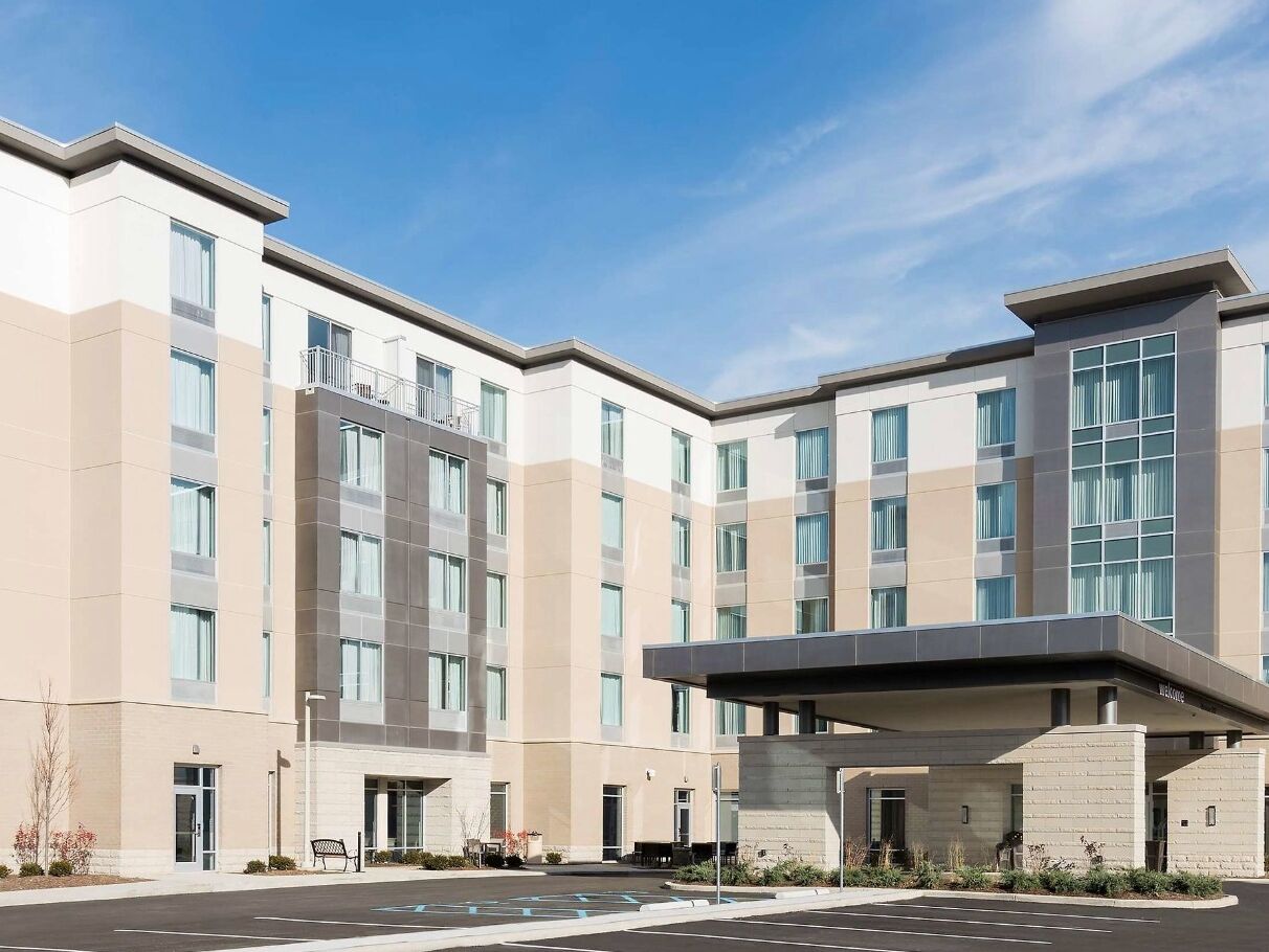 Picture of Hampton Inn and Suites 