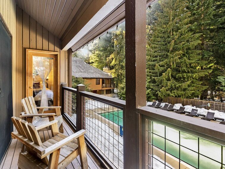 Picture of LOGE Alta Crystal