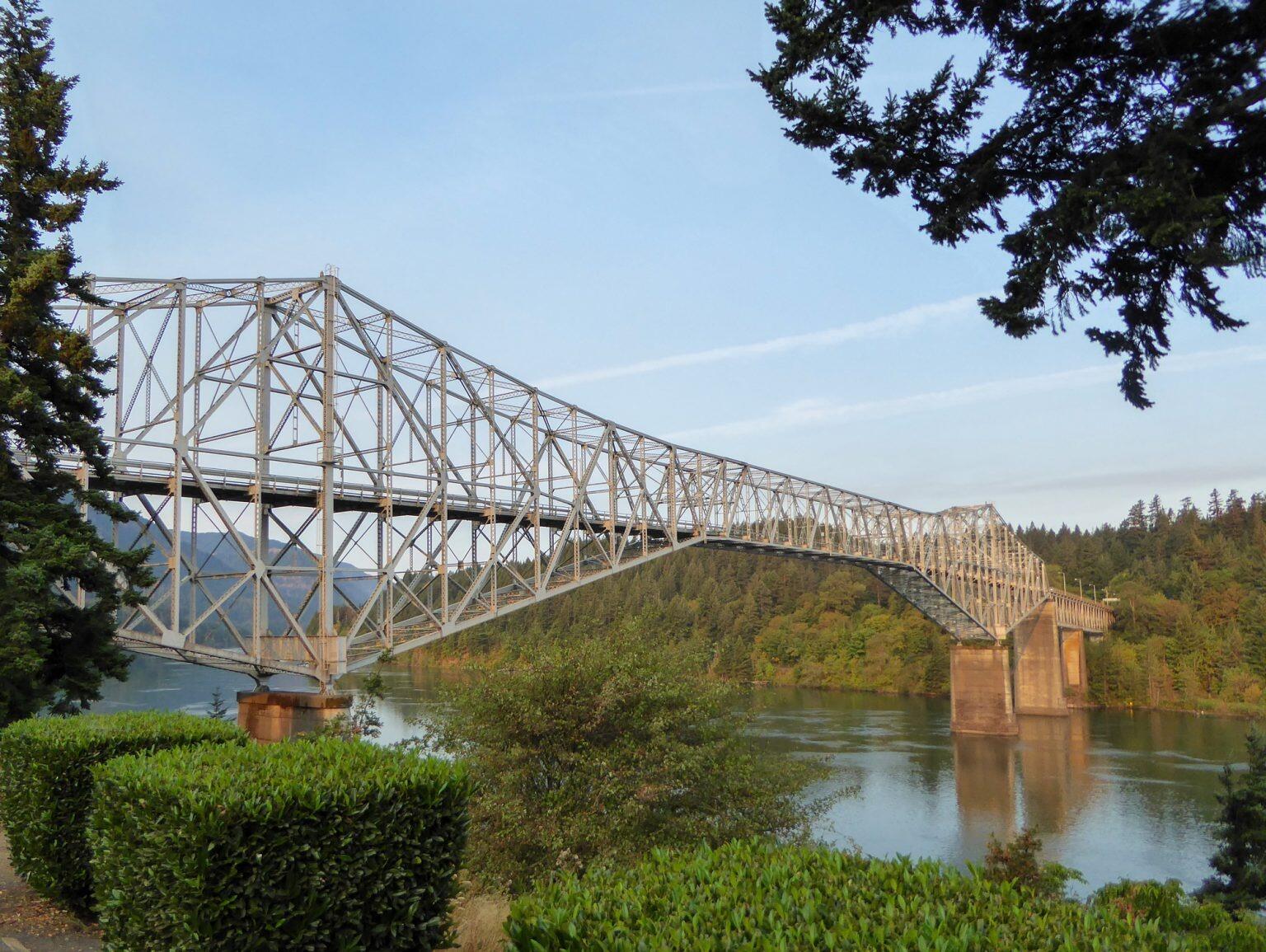 Picture of Bridge of the Gods Motel, Cabins and RV Park