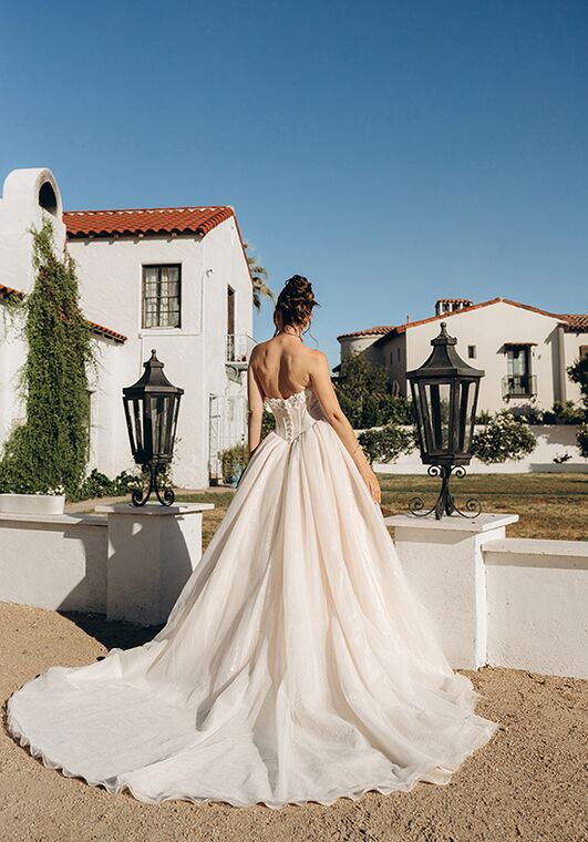 Stella York 8048 Ball Gown Wedding Dress - 3