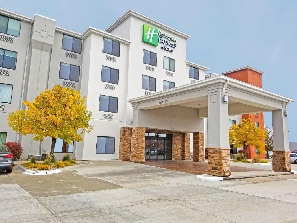 Picture of HOLIDAY INN EXPRESS & SUITES NORFOLK, AN IHG HOTEL