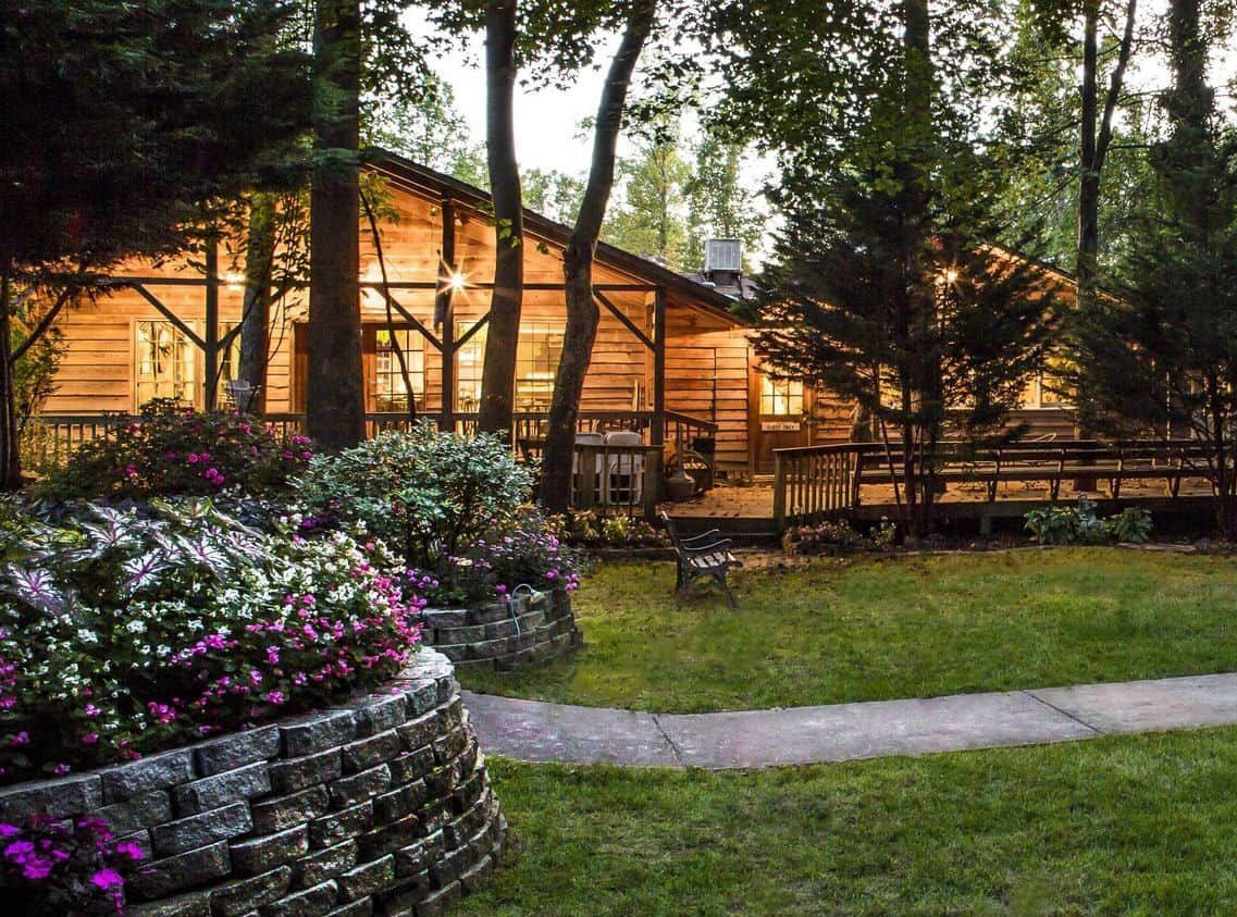 Picture of Forrest Hills Resort
