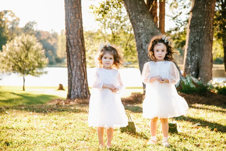 Simple White Flower Girl Dresses with Chiffon Sleeves
